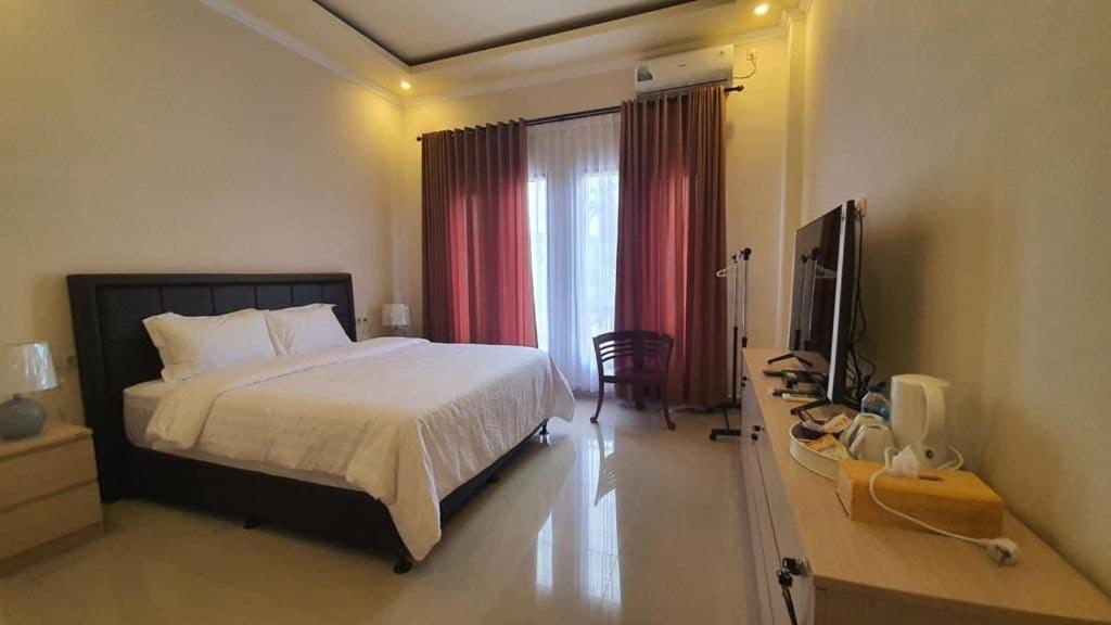 Grand Puri Hotel Batununggul Dış mekan fotoğraf